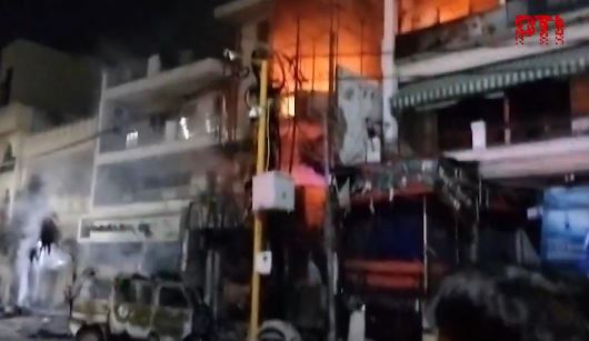 दिल्ली अग्निकांड में सात मासूमों की मौत, पीएम मोदी ने की 2-2 लाख रुपये की अनुग्रह राशि की घोषणा